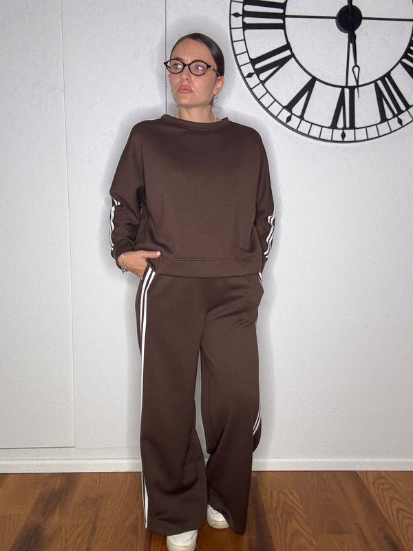 COORDINATO TUTA MODELLO ADIDAS MARRONE RIGA BIANCA