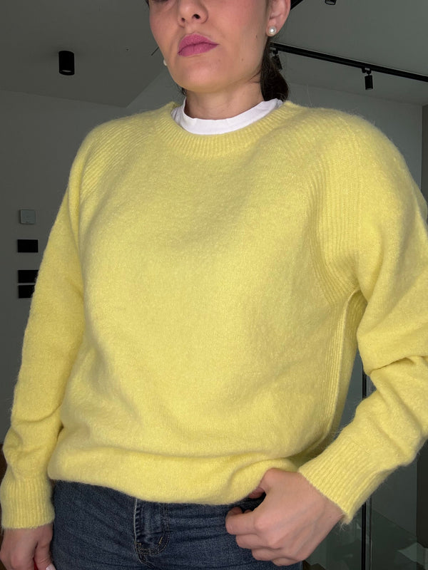 MAGLIONE ‘BASIC BY LUMINA 27%ALPACA’  GIALLO