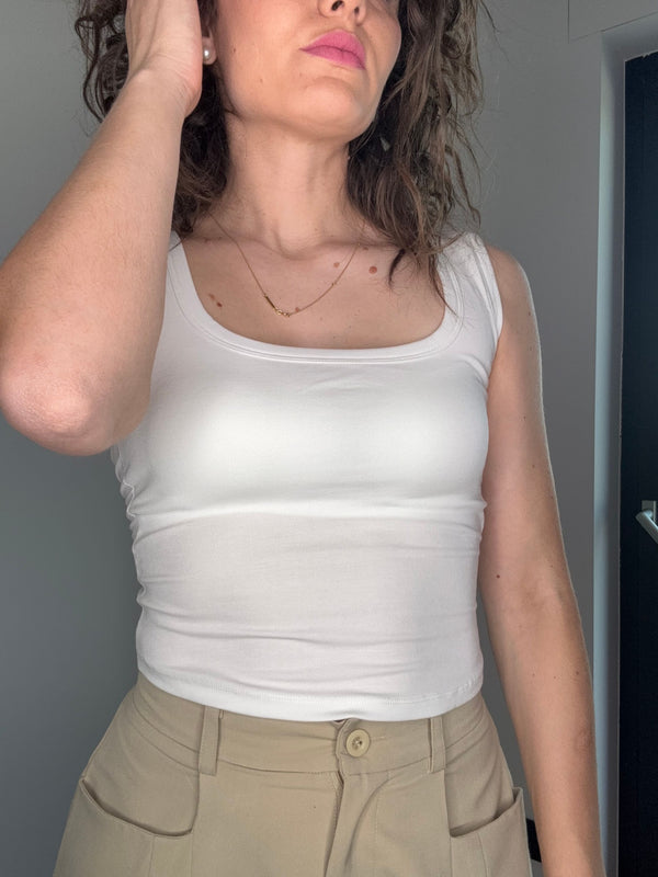 TOP CROP STYLE CON COPPE INTERNE BIANCO