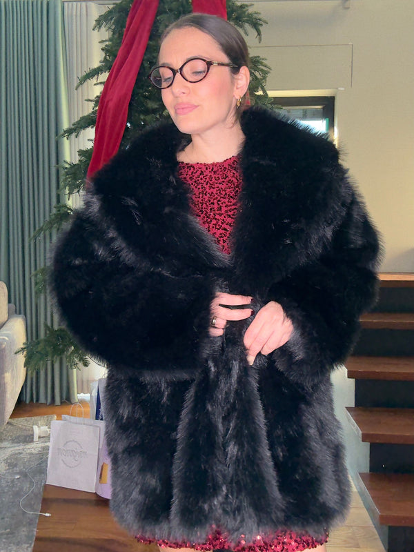 PELLICCIA SCIALLATA "LORY" NERA