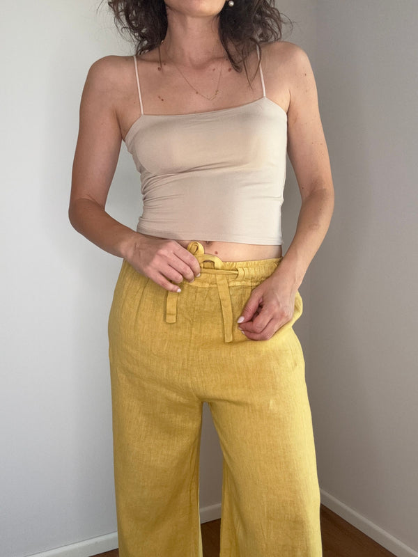 TOP CON COPPE IMBOTTITE BEIGE