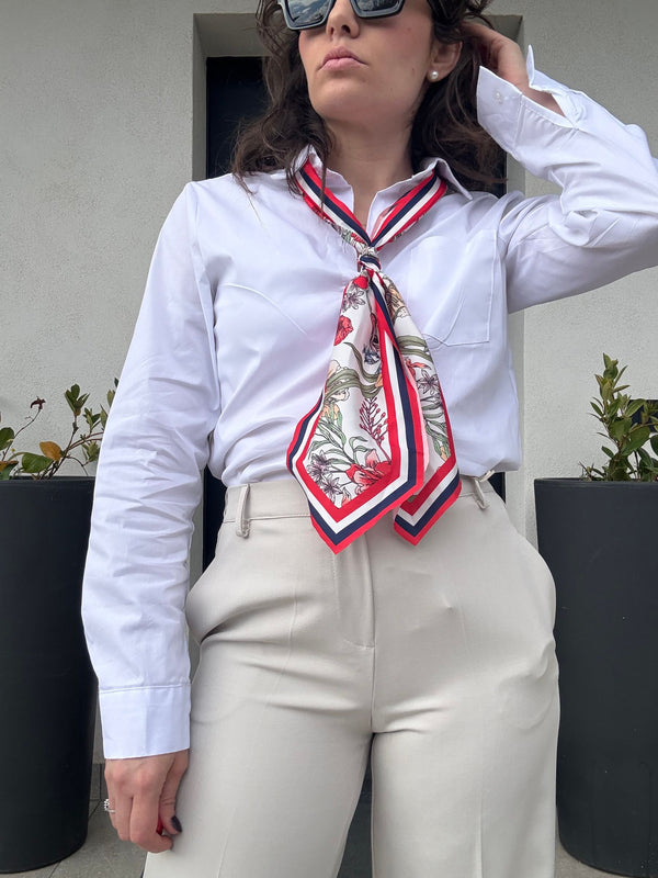 CAMICIA IN COTONE CON FOULARD BIANCA